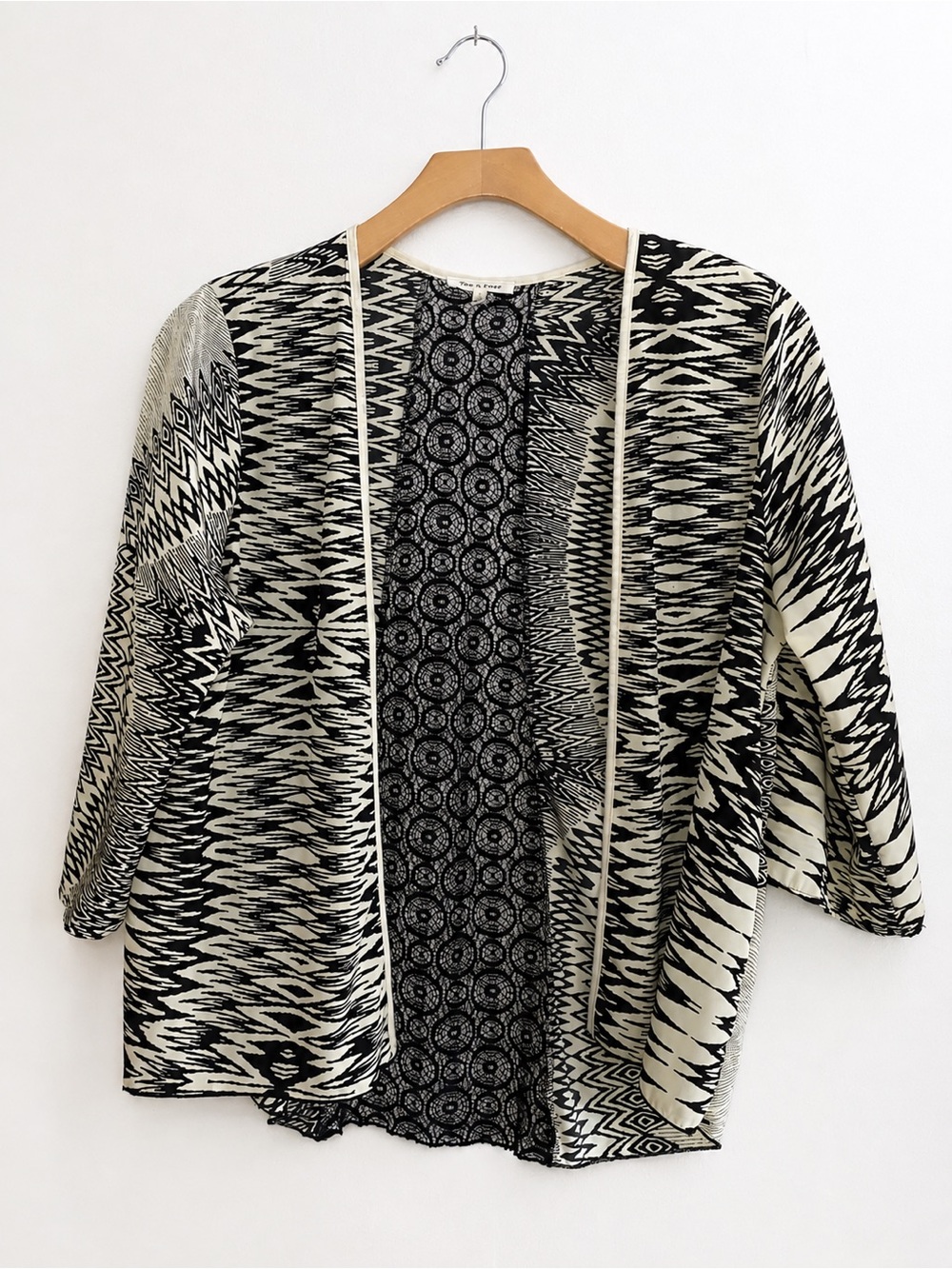 Lace back geometric Ikat inspired boho kimono